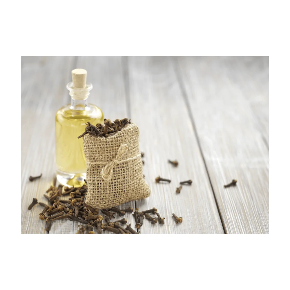 Professional Service Food Grade Pure and Organic Natural Eugenol Oil from Eugenol for Fragrance and Flavor