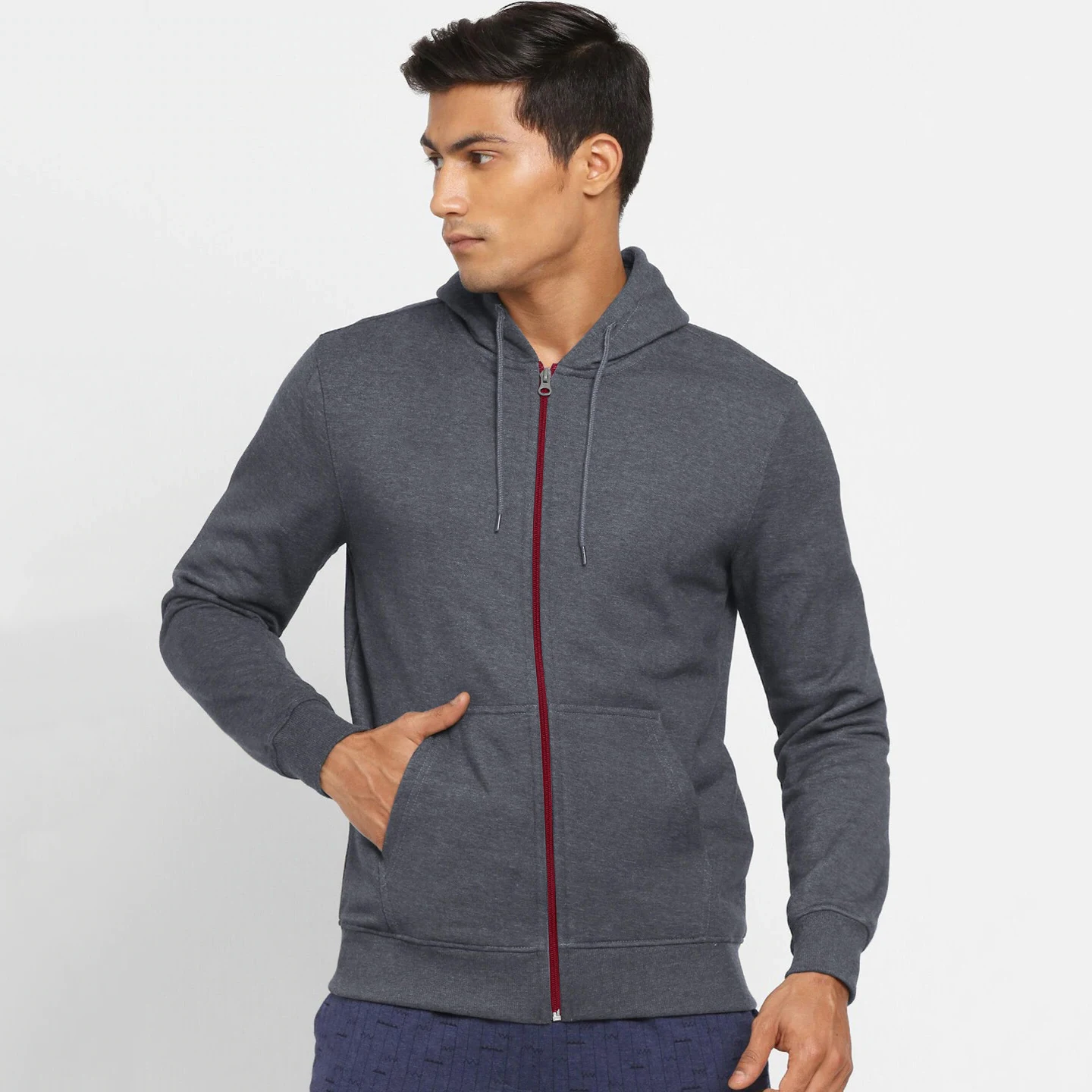 Мужская толстовка с капюшоном