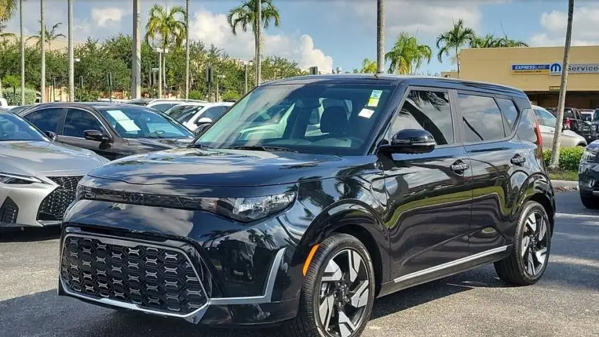 2023 Kia Soul электрическая Автомобильная светлая внутренняя автоматическая коробка передач турбо двигатель AWD привод задней камеры кожаные сиденья б/у-левое Рулевое управление