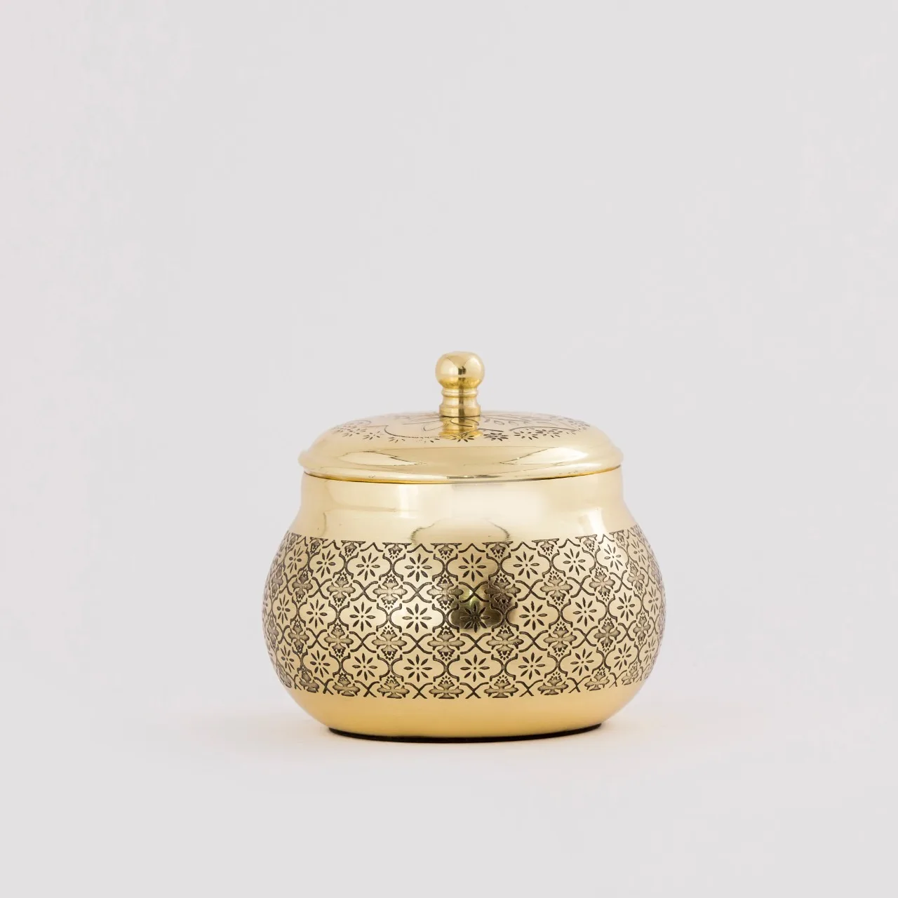 Best Design High Quality Glass Metal Wax Filled Candle Jars and Holders for Home and Decoration