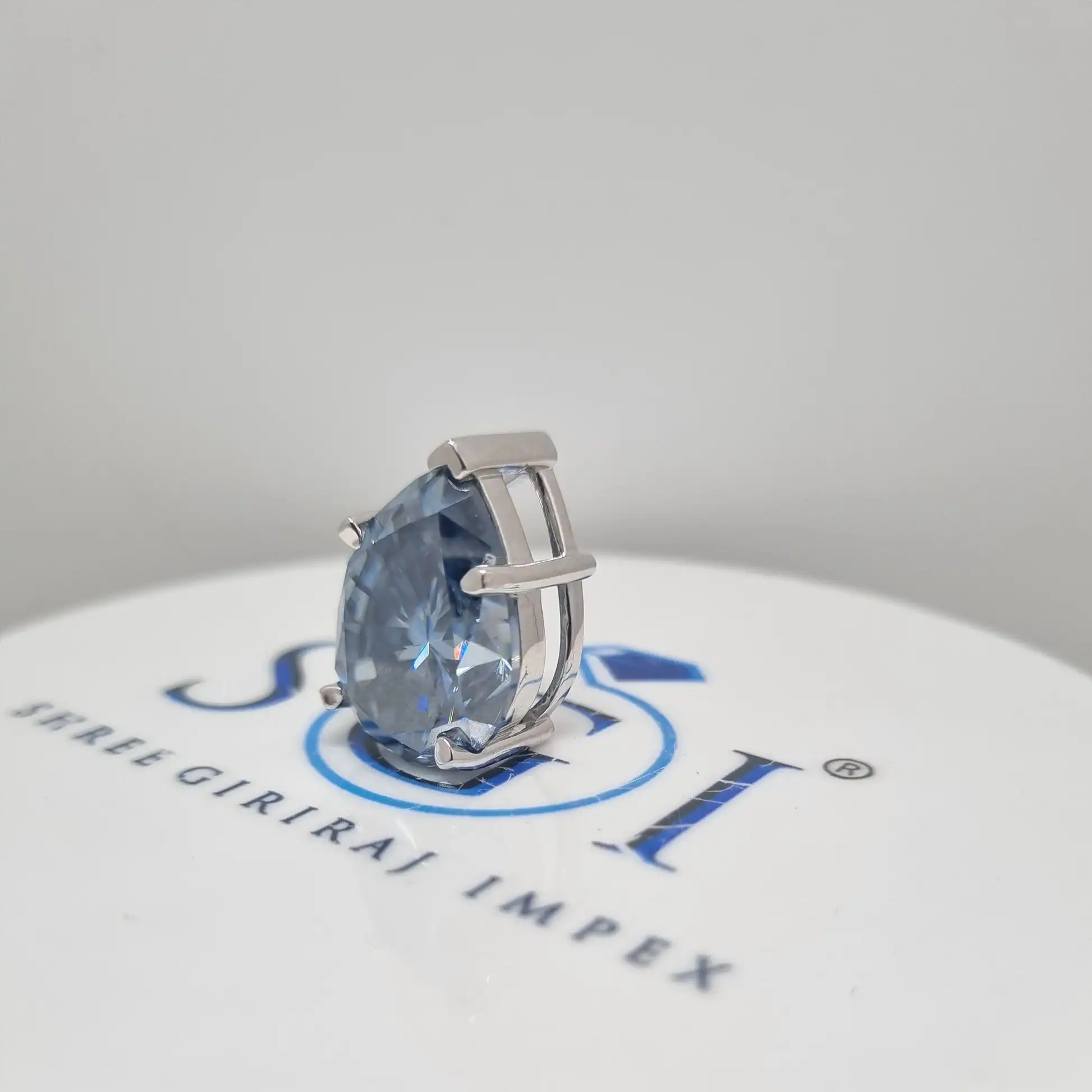 Natural Blue Moissanite Diamond Pendant With 14k White Gold Engagement Wedding Diamonds Pendant For Women Gift