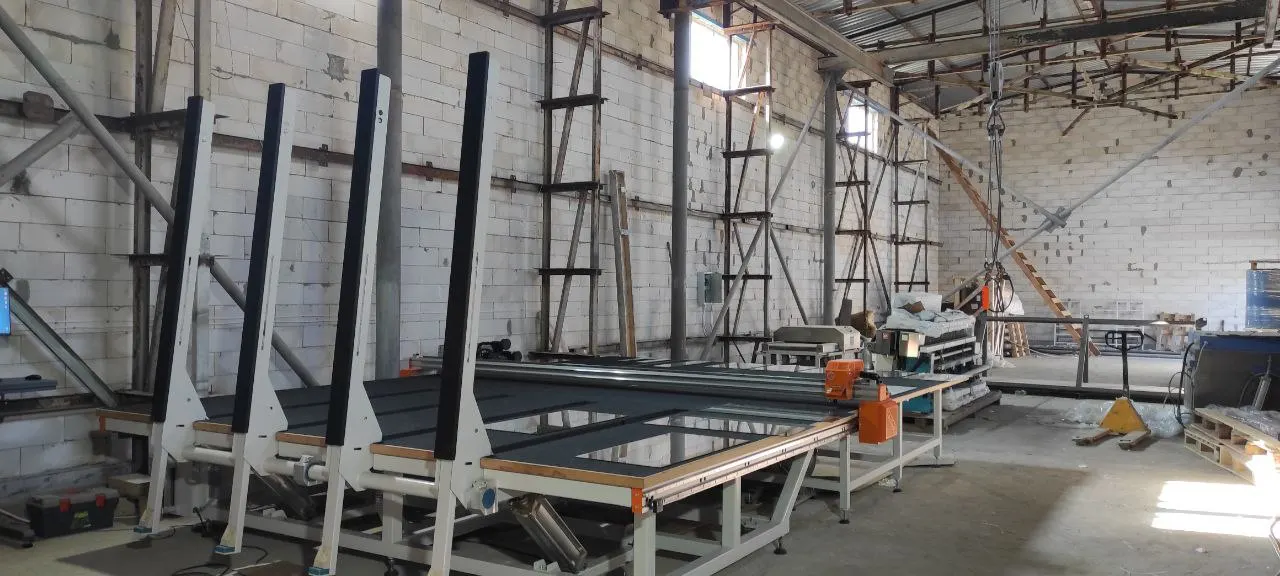 CNC glass cutting machine Sherhan 2633 professional equipment for straight and curved cutting of glass and mirror sheets