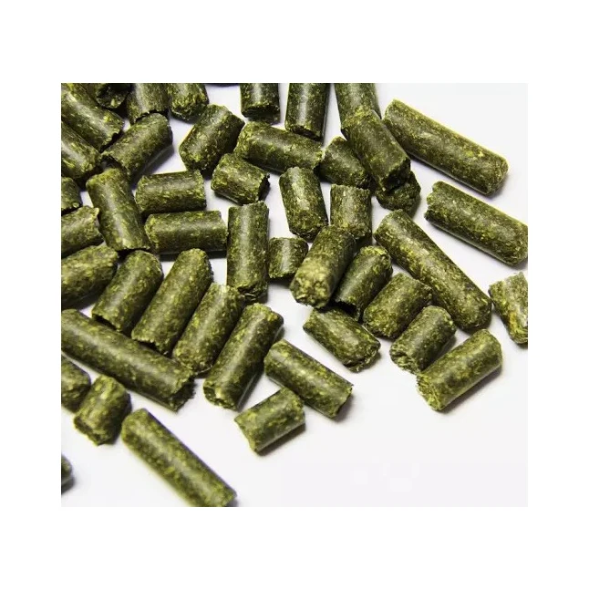 Buy Organic Alfalfa Grass Hay/ Alfalfa Hay Pellets For Animal Feed For Sale