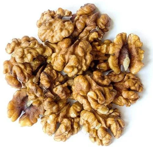 Best Quality OutShelled Roasted Walnuts / 100% Natural Raw Inshell Walnuts Wholesale Suppliers
