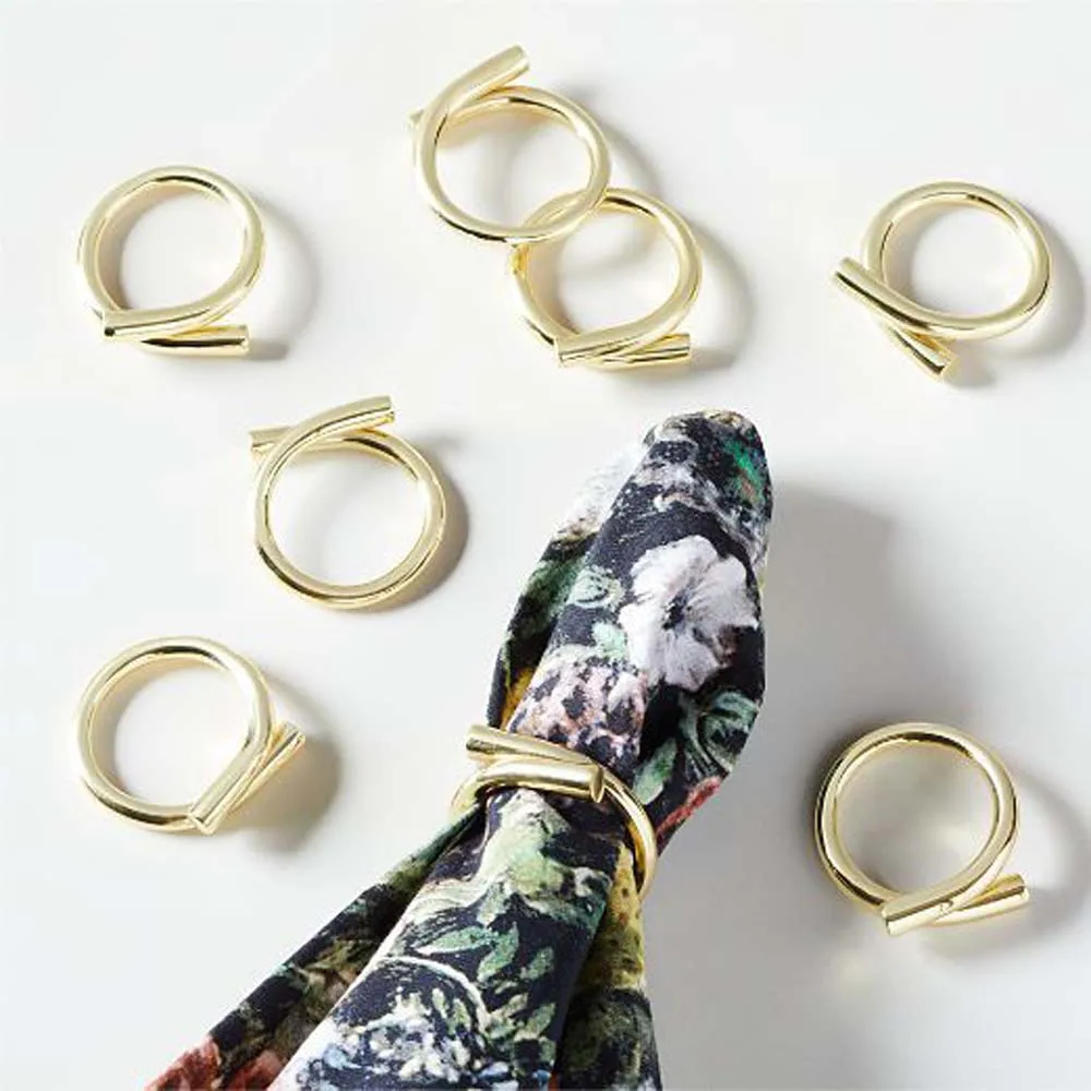 Simple Style Golden Ginkgo Leaf Design Napkin Ring Metal Napkin Buckle Table Decoration Napkin Ring
