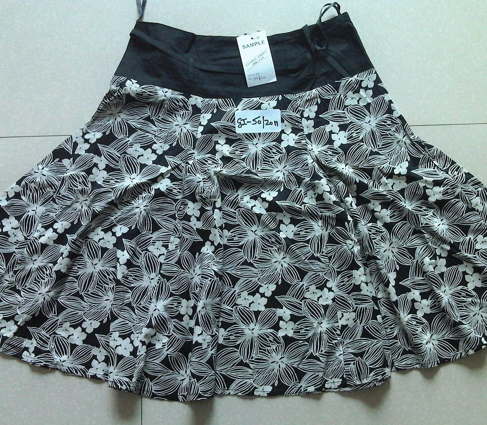 Summer style hot sale 100% Cotton Tie Dye Beach Multi-Wear Skirt featuring delicate lace details for versatile casual elegance