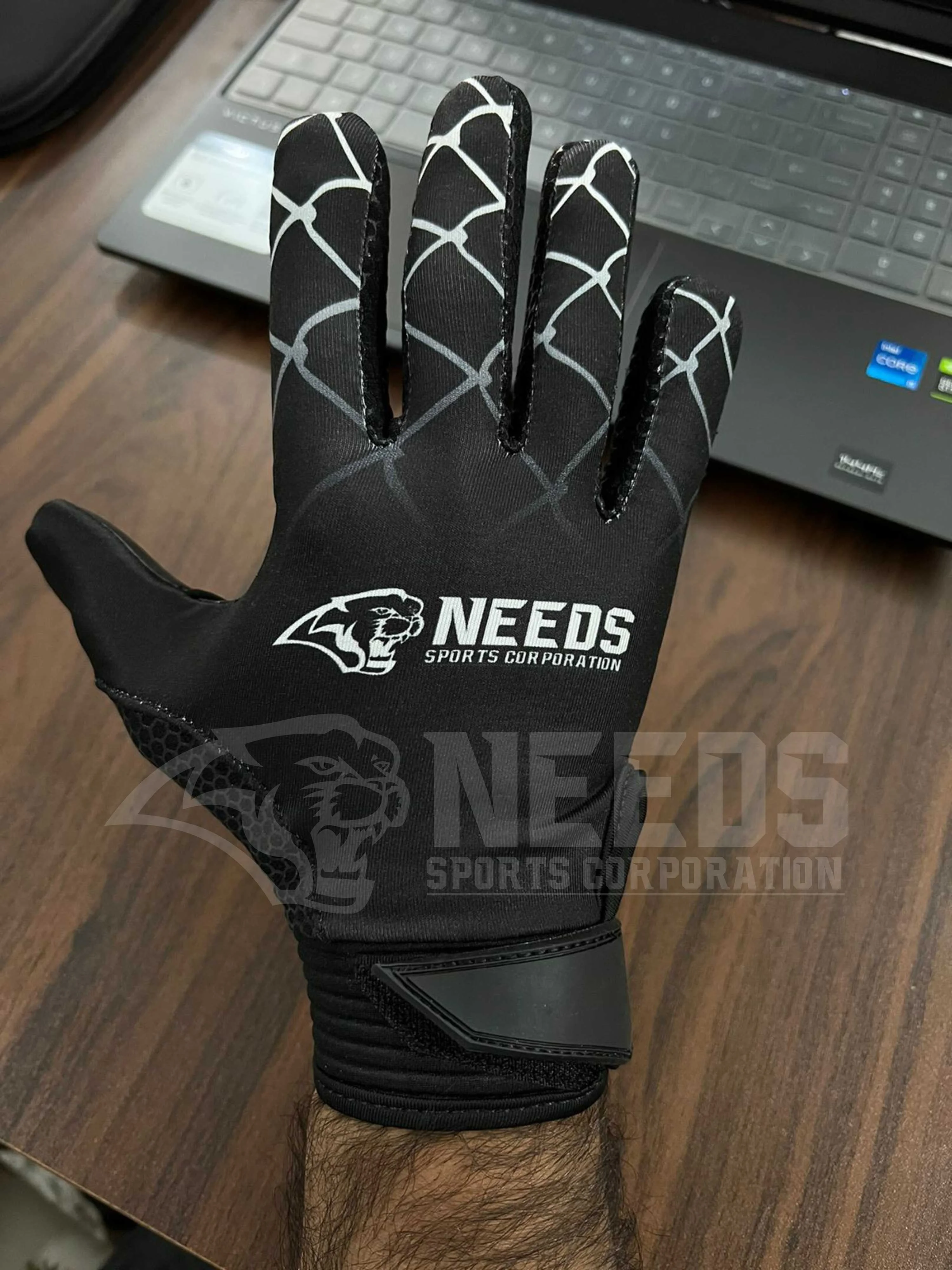 Gaelic football gloves GAA custom design