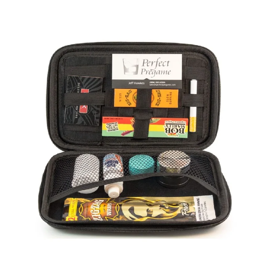 New design factory price cigars box cases/humidors cigarette packs accessories Travel Humidor leather case travel cigar