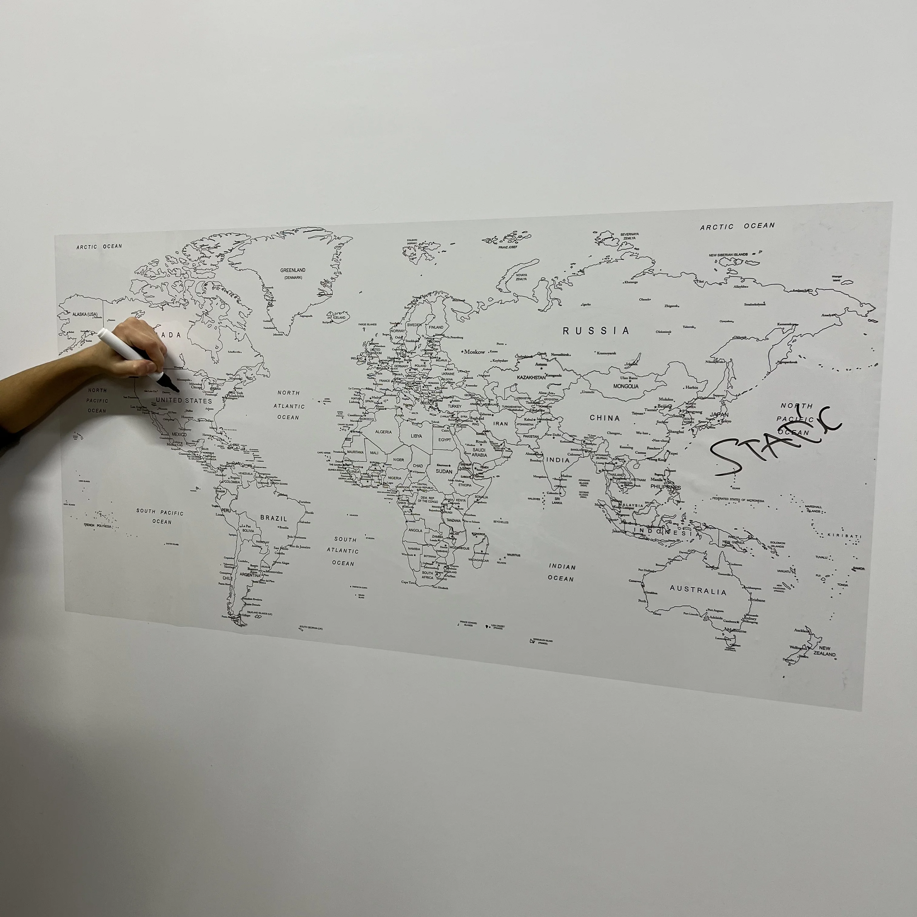 Uncolored World Map  Reusable Durable Polystyrene Material Holds The Surface With Static Electricity