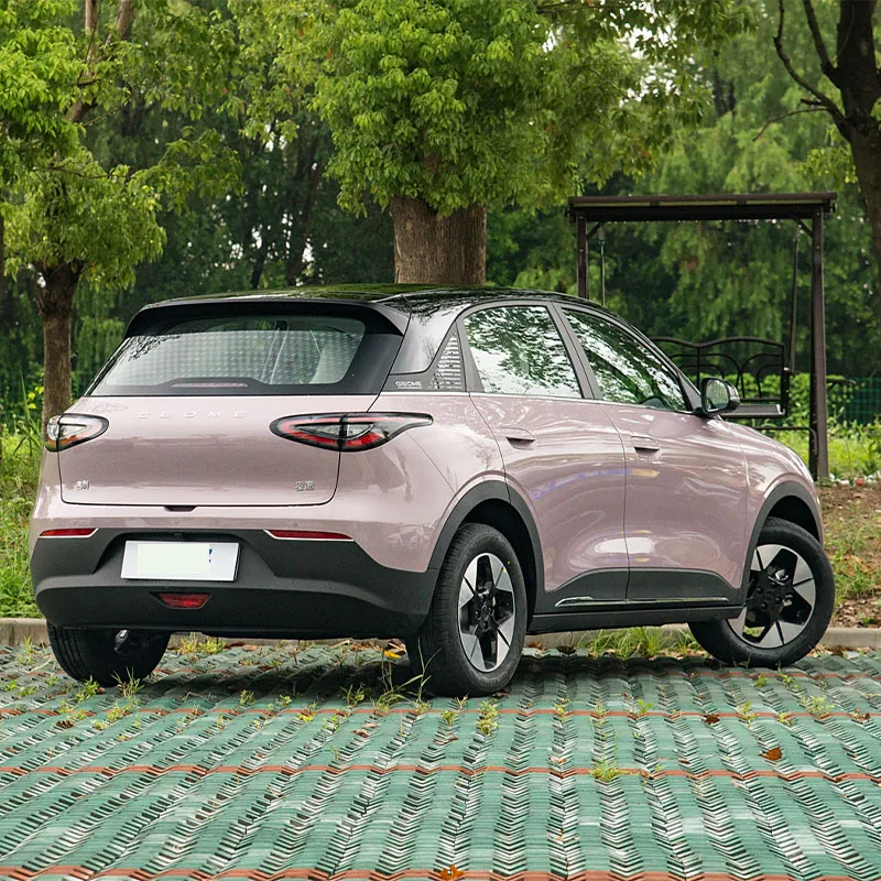 Электрический мини-автомобиль Geely Xingyuan EV 2024 410 км