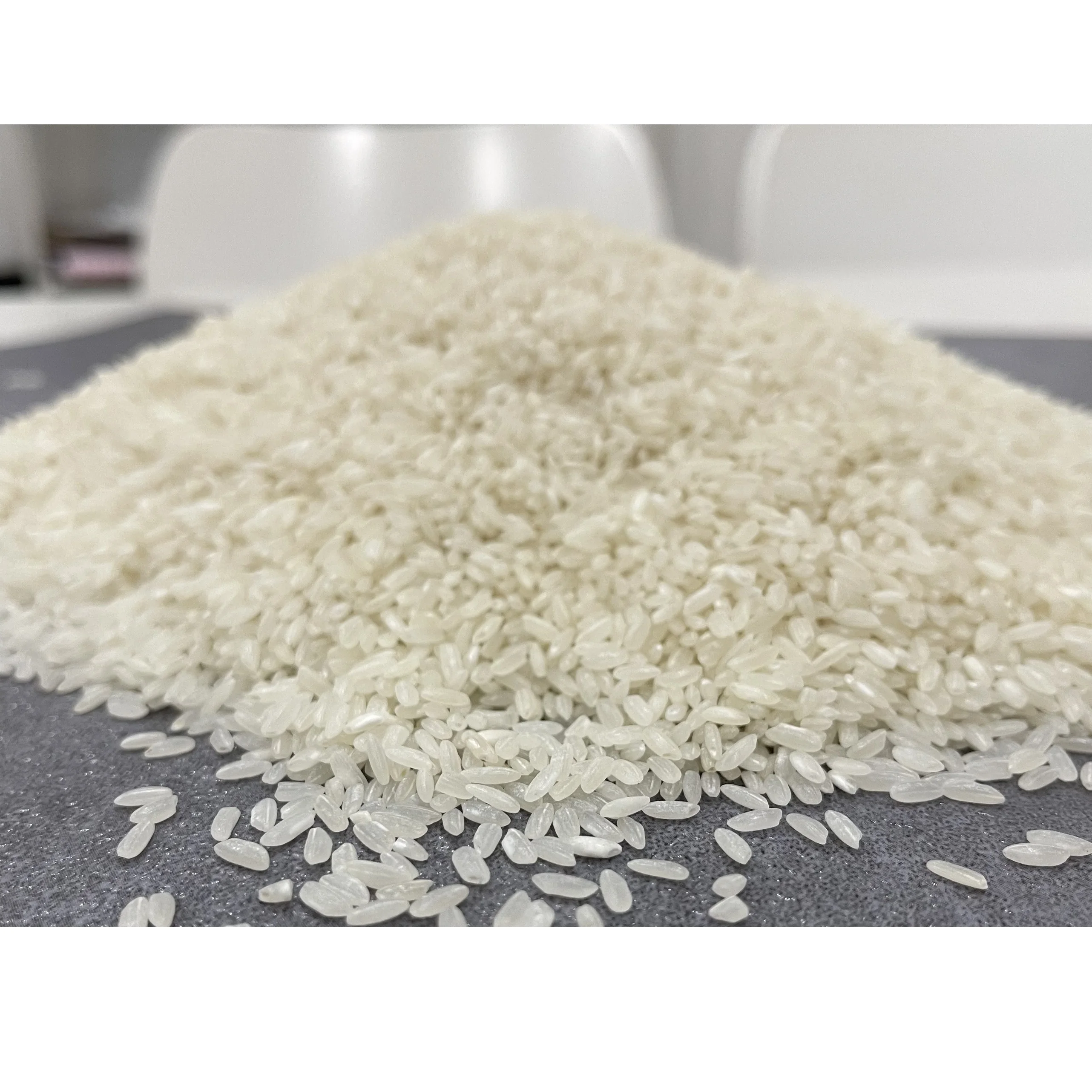 AGRICULTURE WHOLESALE GLUTEN FREE TASTY HIGH QUALITY VIETNAMESE RICE 24 MONTHS CALROSE MEDIUM RICE IN OEM PACKAGE STORAGE