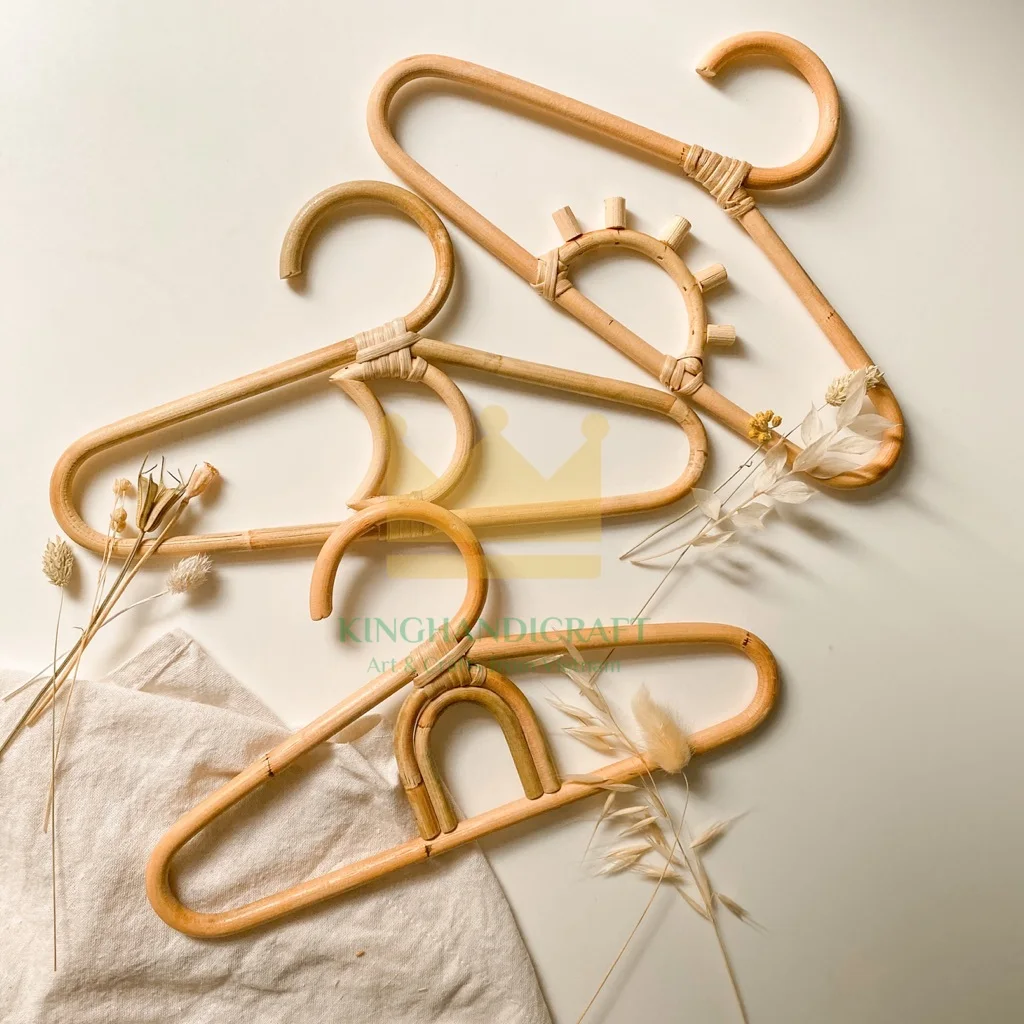 For Kids Garments Decoration Organizer Set of 3 pcs rattan clothes hanger Rattan In Shaped Of Sun/Moon/Rainbow