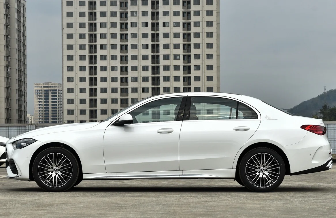 Ben z C-Class 2024 C 200 L Спортивная нейтральная 48V легкая гибридная система автомобили б/у