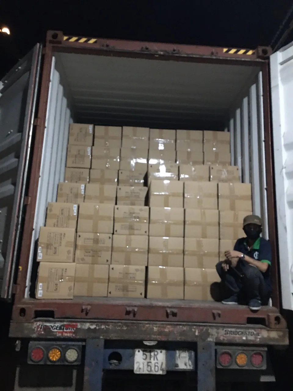 Artificial Grass Tiles Grass Lawn Interlocking Flooring and Deck Tiles Realistic Outdoor Synthetic Turf Click Tiles Plastic Base