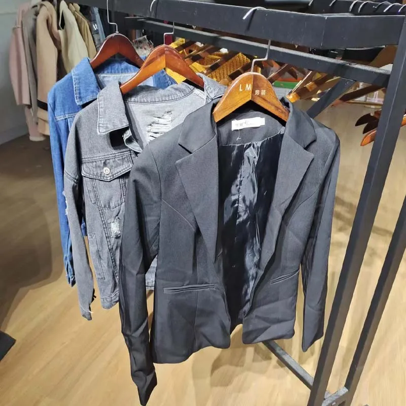 Fashion Quality Second Hand Clothes Used Clothing and Used Clothes Women Men Cotton Silk Famous Time Lead Support Material Logos