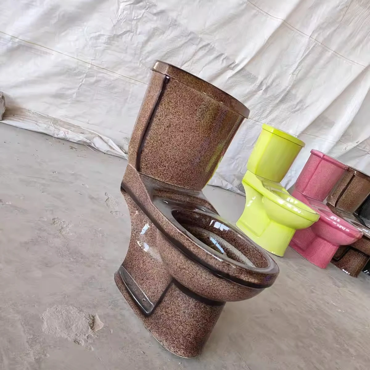 2024 Trendy Aqua EWC Two-Piece Water Closet Ultimate Item for Bathroom with Hydraulic Slow Ceramic Seat Cover Widely Demanded