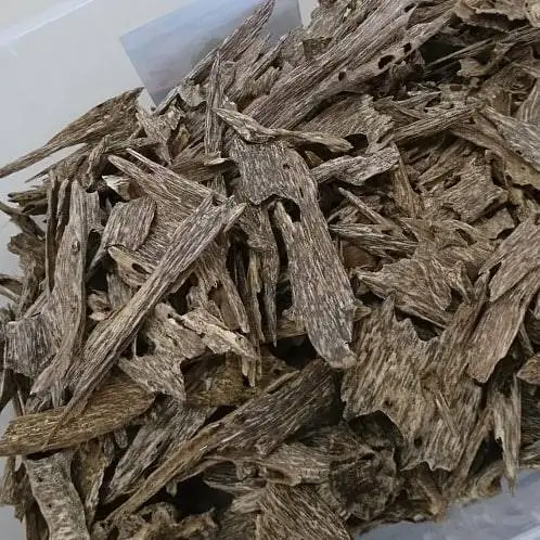 100% натуральные чистые стружки из агарового дерева: завораживающий гладкий дым