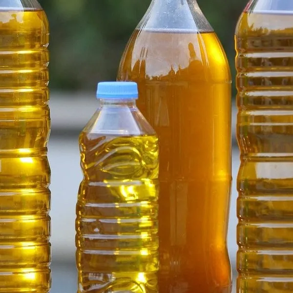 Powder for used cooking oil cleaning / Used cooking oil Brazil
