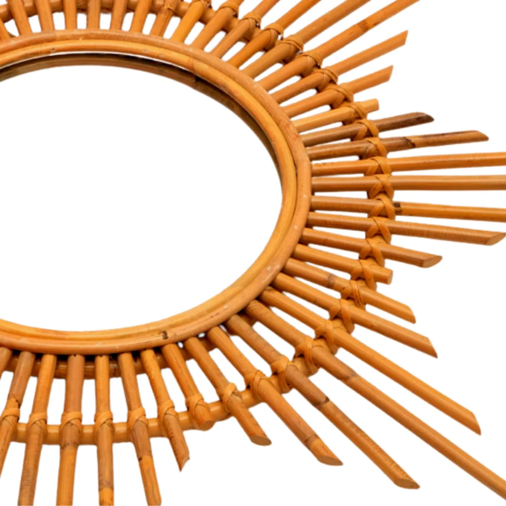 Amazon Best Sell New Design Low MOQ Beautiful Vintage Classic Natural Rattan Mirror Wall Home Decor Made In Viet Nam