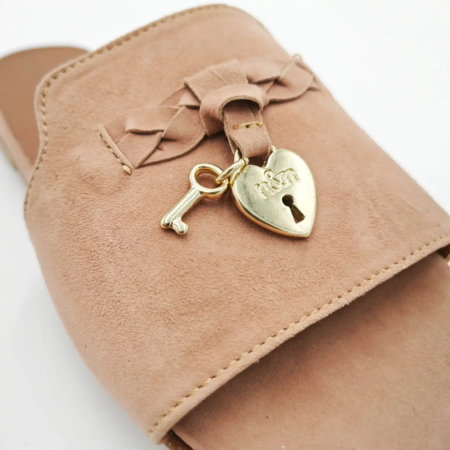 LADIES GENUINE LEATHER SANDALS  LADIES LEATHER LOWER HEEL SANDALS HANDMADE LEATHER SANDALS SUMMER 2024 PRODUCT  MADE IN ITALY PR