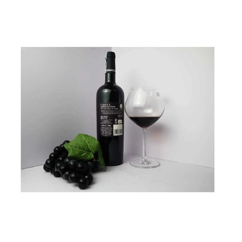 Balanced smell taste drinking cabernet sauvignon grape wine supplier Faboola Cabernet Sauvignon from Italy
