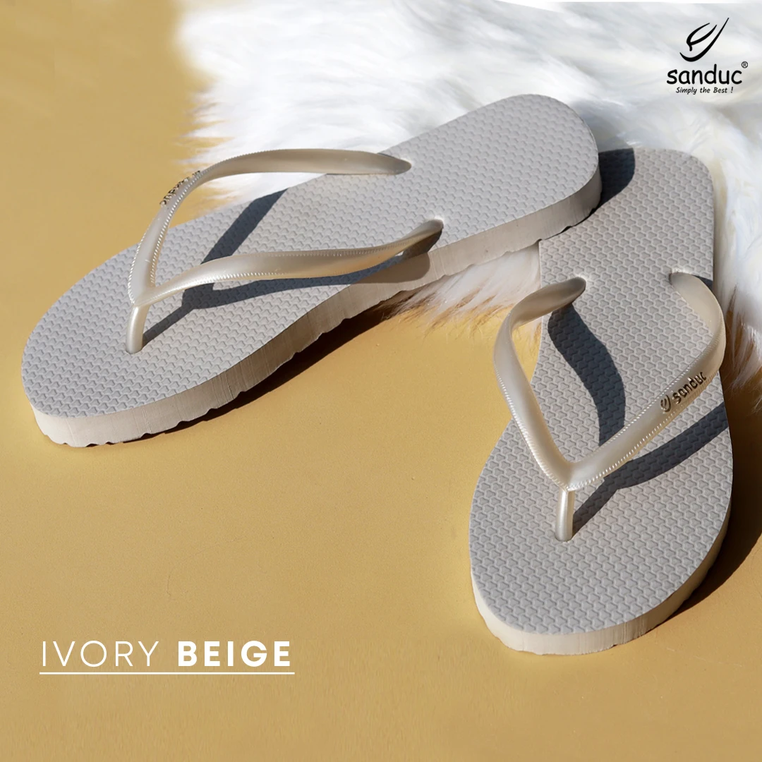 Women Summer Beach Rubber Simple Plain Comfortable Flip-flops for casual indoor outdoor