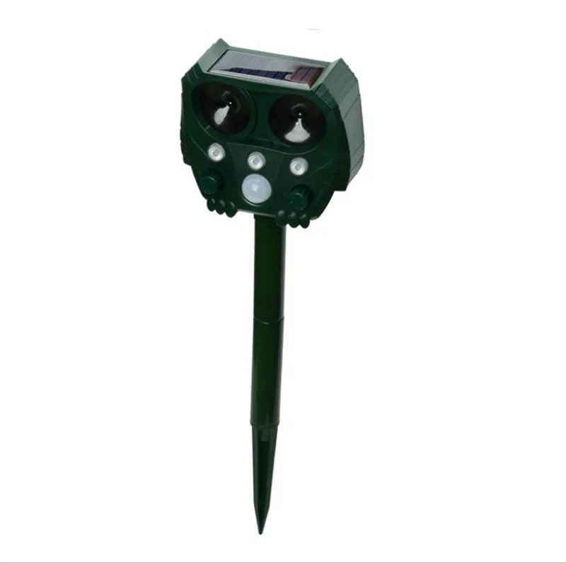 SMR20 Solar powered waterproof snake and rat animal repellent outdoor rodent repeller