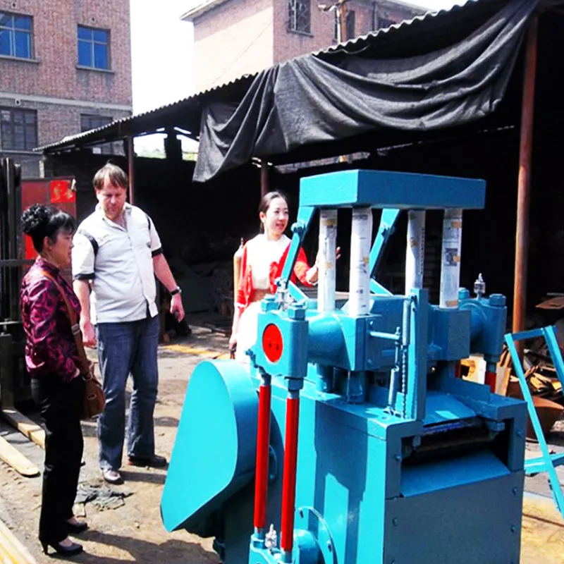 China good quality charcoal briquette molding machine