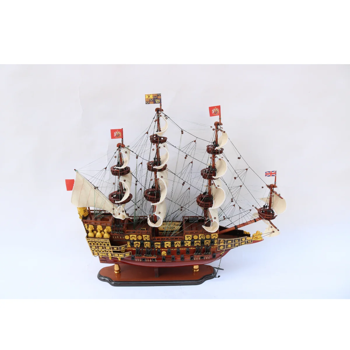 WOODEN SOVEREIGN OF THE SEAS MODEL TALL SHIP-  HIGH QUALITY WOOD SHIP MODEL - HANDICRAFT MODEL FOR NAUTICAL DECOR