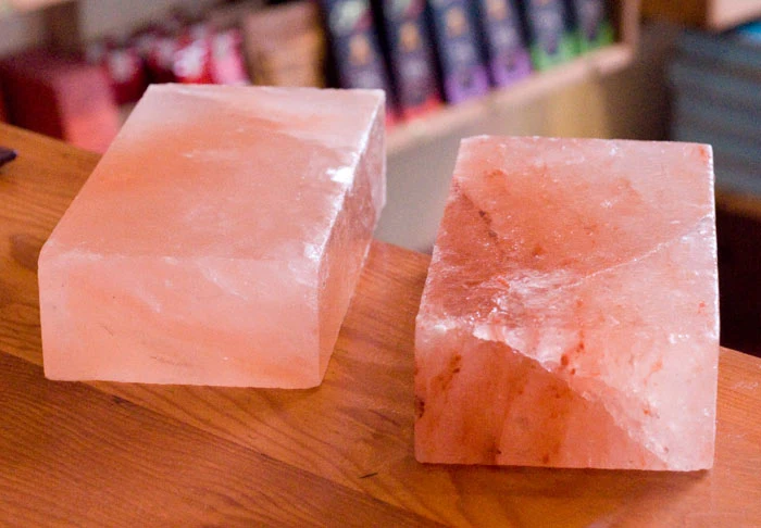Himalayan Handcrafted Salt Bricks Highest Salt Sauna Wall Bricks for Spa Construction For Health and Wellness Benefits