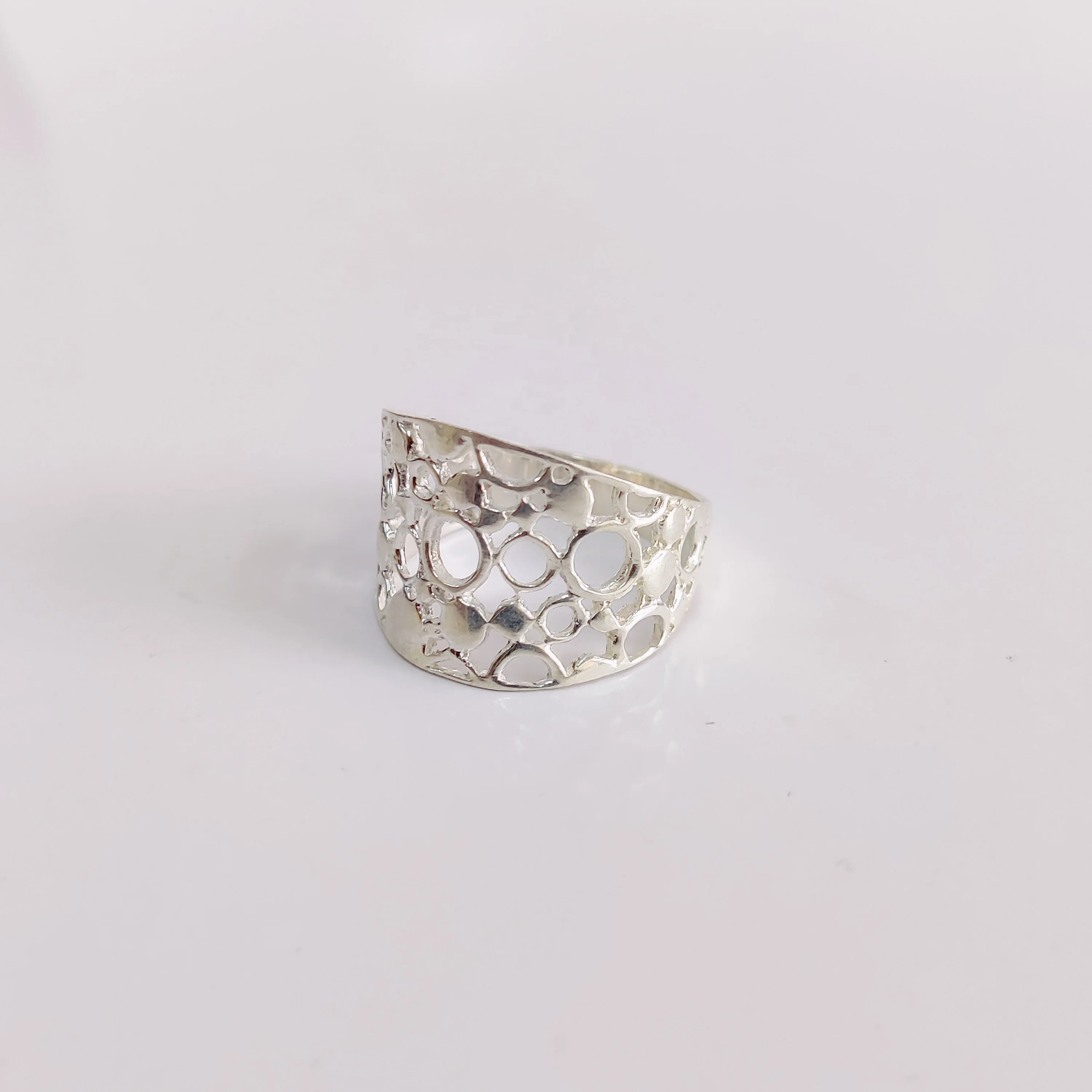 Plain Silver Attractive Loud Light Weight Silver Ring Unisex Rings Wholesalers From India Best For gift Indian jewelry