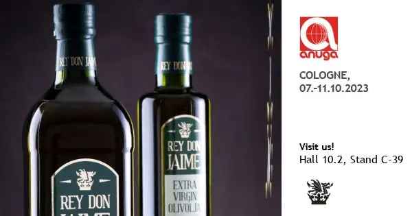 High Spanish standard cold pressed extra virgin olive oil 100 Natural Origin from Spain Babies Premium Glass Packaging