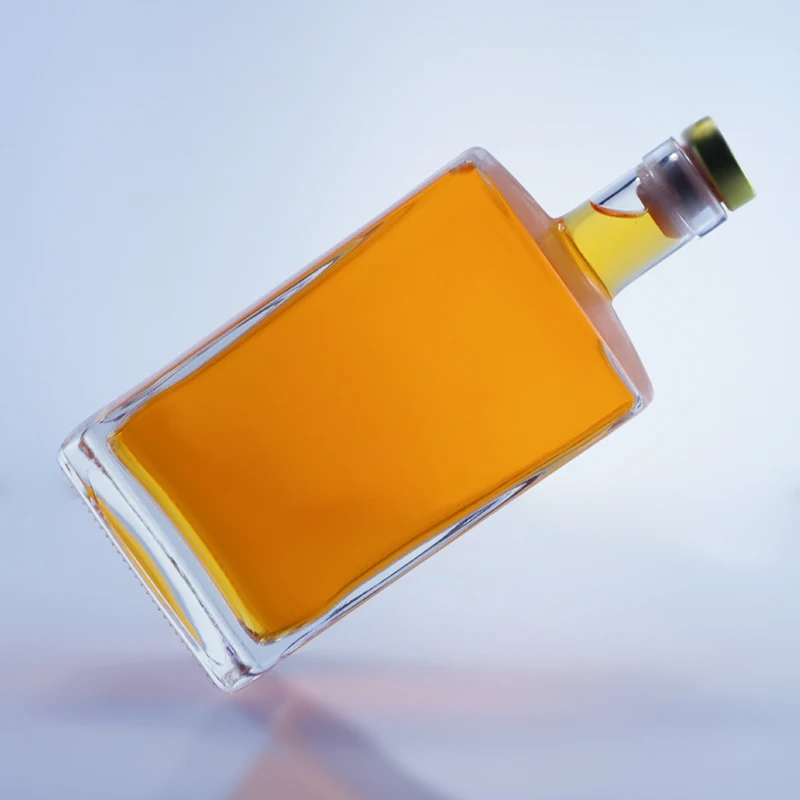 500 ml can be customize square clear rum vodka gin brandy whiskey glass bottle with cork cap