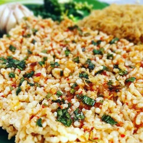 Crispy rice cake Wholesale Vietnamese very delicious fast food Very tasty snacks CONTACT +84 904 723863