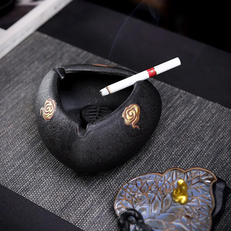 Personal Portable Indoor Small Luxury Black Hotel Pottery Antique Metal Colored Ashtrays