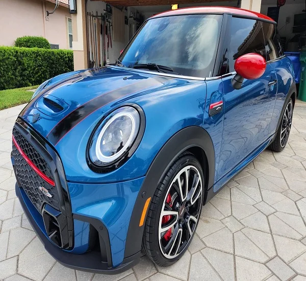 Хорошо использованный 2023 Mini Cooper John Works