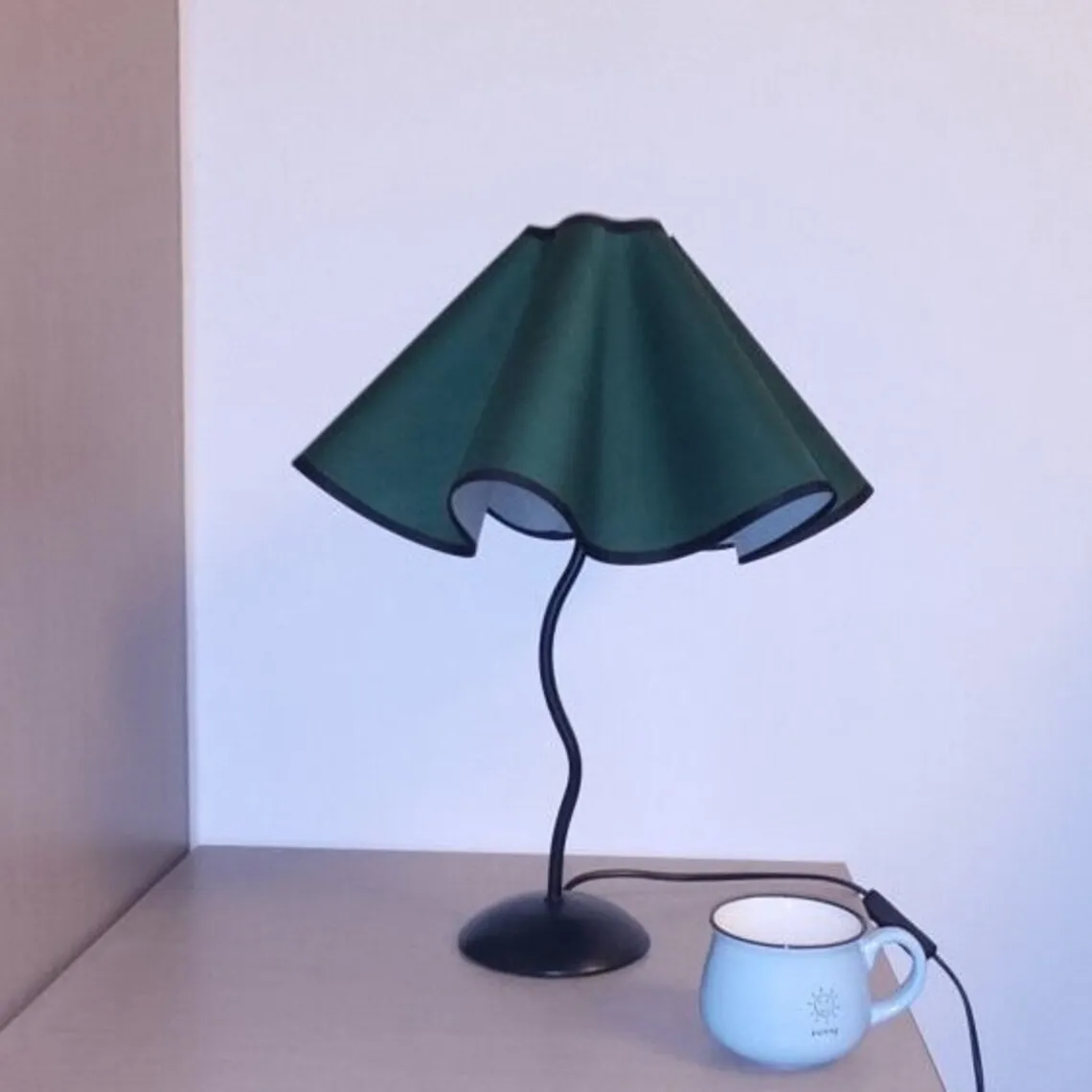 Traditional fancy metal table lamp bulk quantity luxury decoration lamp for living room bedroom hotel room restaurant home decor