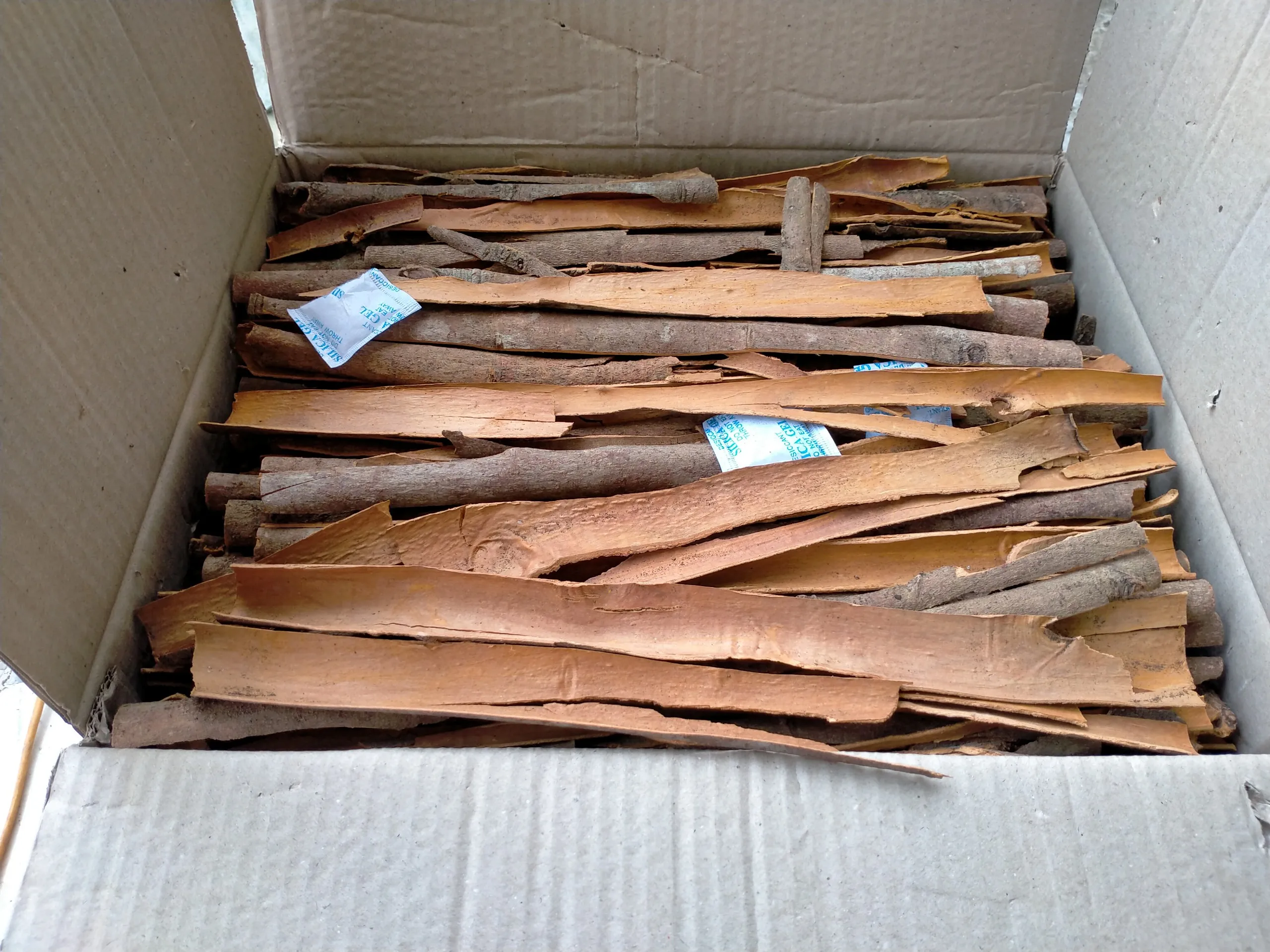 Dried cassia Splits Hot product spices & herbs100% Natural Dried Cinnamon from Vietnam 2022 (+84 393 411 961)
