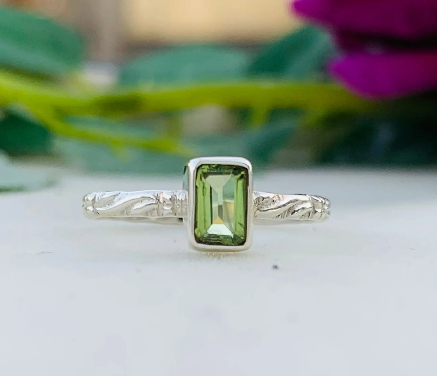 Natural Green peridot Ring Solid Silver Ring Handmade Silver Genuine Gemstone Ring 925 Silver Peridot