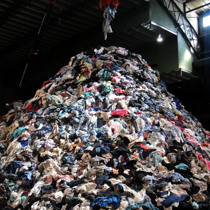 Denim Mixed Colored Cotton Denim Knitted Fabric Cutting Waste Yarn Waste Dark Blue From Vietnam Factory Hot Sales 2022