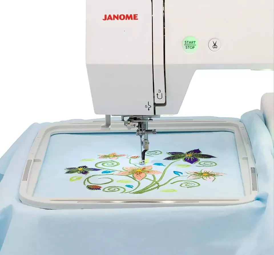 New Janome Memory Craft 500E Embroidery Machine 100% Original