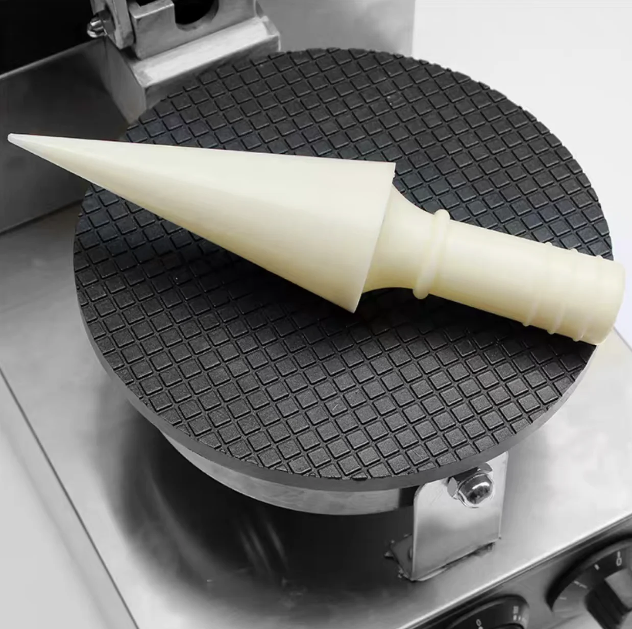 BRENU Ice Cream Cone Making Machine/ice Cream Cone Maker Buy Machine Makes Egg Waffles Roll egg Roll Machine