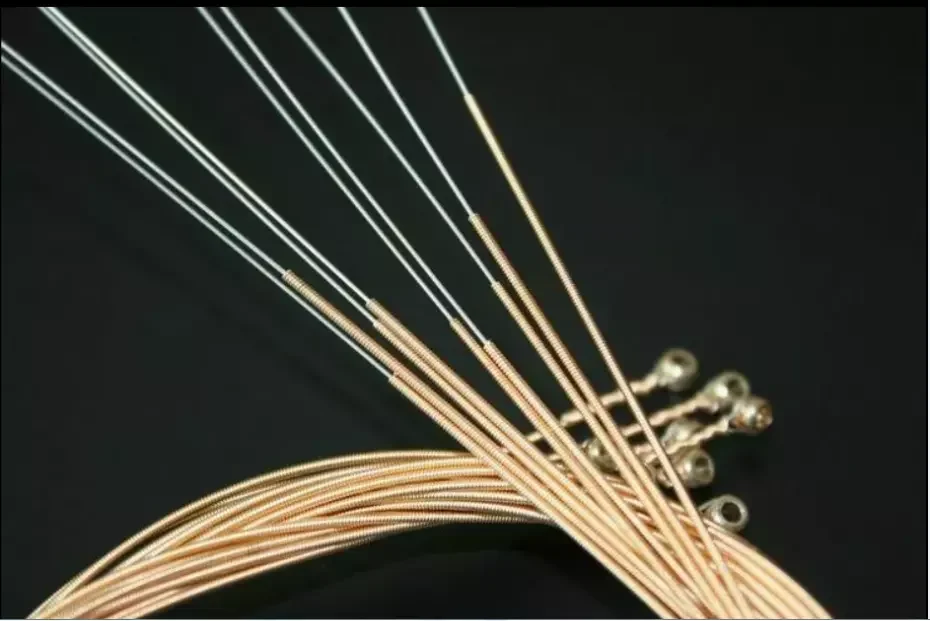 Wholesale Factory Directly  S-012 Guitar Accessories Phosphor Bronze Exterior Acoustic Guitar Strings for sale