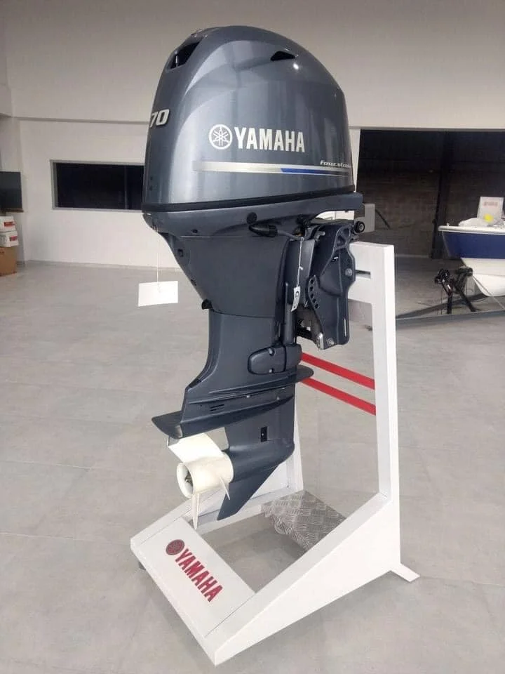 70hp,,.jpg