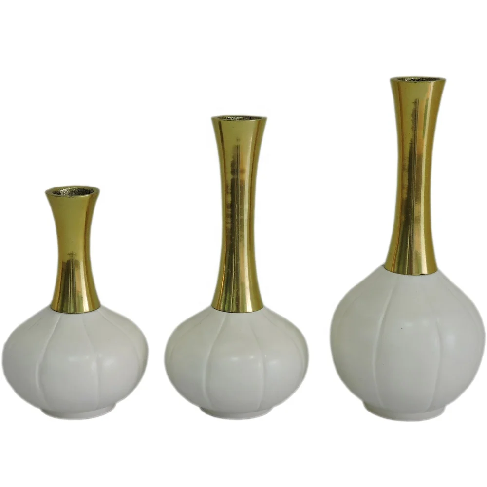 Molds Flower Pots and Planters of Aluminium Metal Home Decor flower pots and vases in white and gold color use for home decor