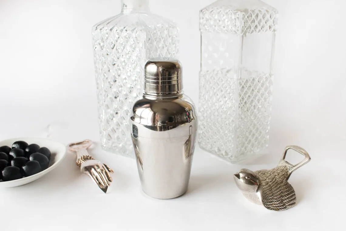 Vintage stainless steel mini cocktail shaker bartender tools drink mixer bar accessories cocktail wine shaker for home bar 2023