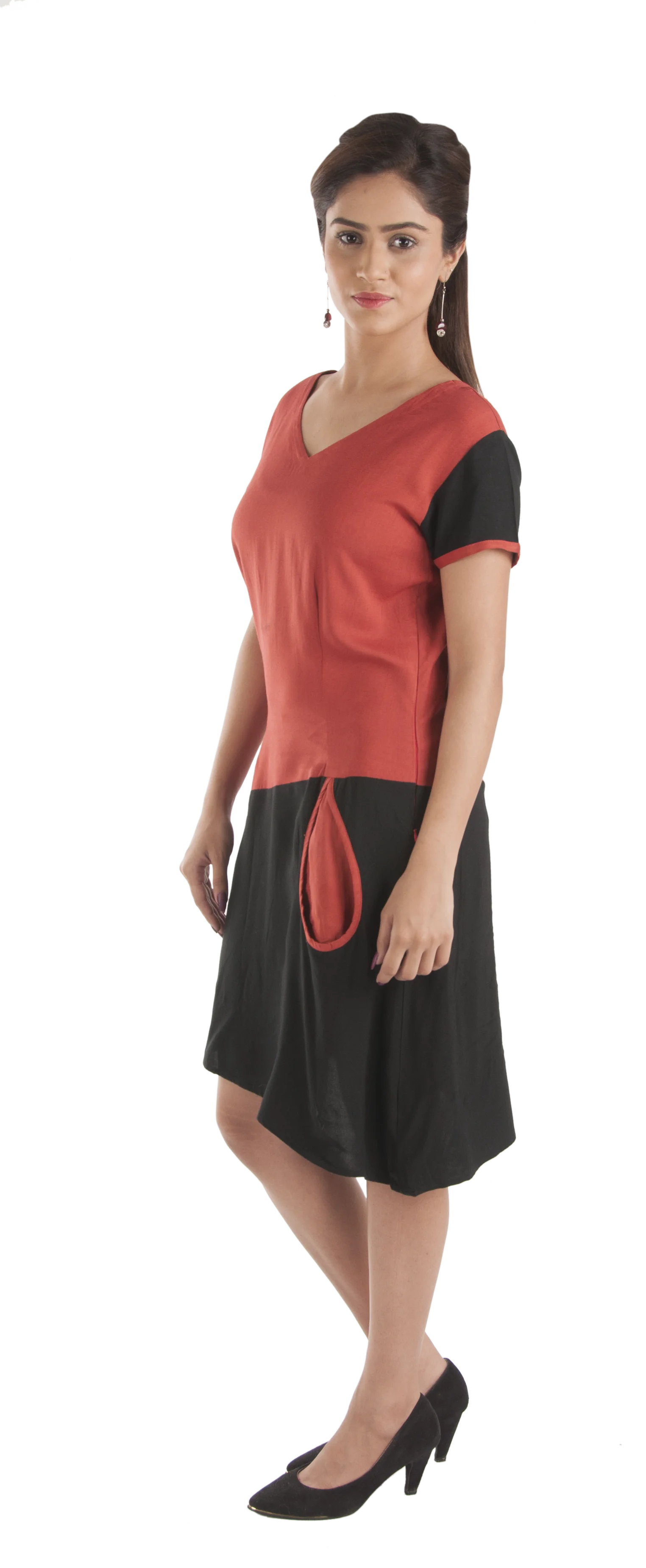 Stylish Fashionable Elegant Knee Length Dress with Half Sleeves and Asymmetric Bottom in Two Tone Color for Girls and women