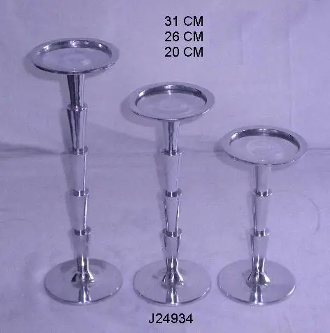 High Quality Cast Aluminum Candle Holder with Mirror Polish with Star Shape Top and Base Home Decor Diwali Festive Candle Holder