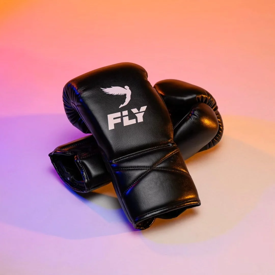 Hot Selling Good Quality Winning Lace-up Boxing Gloves Custom Logo Winning Cowhide Adults Competition Training Boxing Gloves