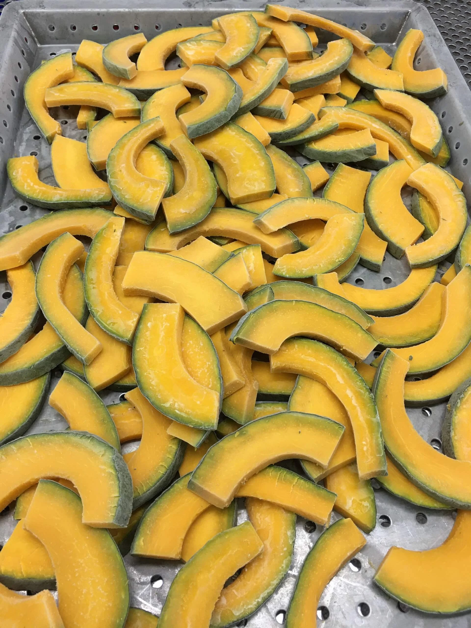 CHEAP PRICE  Best Quality Made In Vietnam Healthy IQF FROZEN PUMPKIN Slices Bulk Supply
